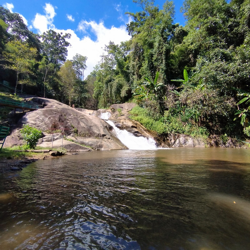 Travel photograph selected for Mor Paeng Waterfall destination guide.