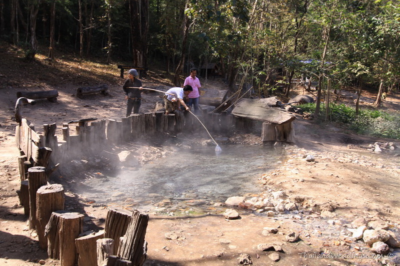 Travel photograph selected for Pong Nam Ron Thapai destination guide, Pong Nam Ron Thapai main article view 4 2